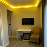 Hotel Aslan Airport *